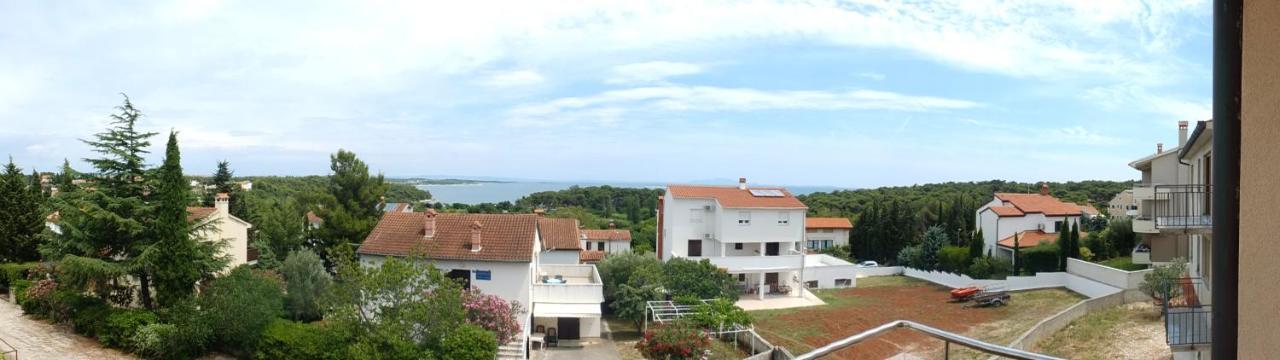 Apartments Miriam Premantura Buitenkant foto